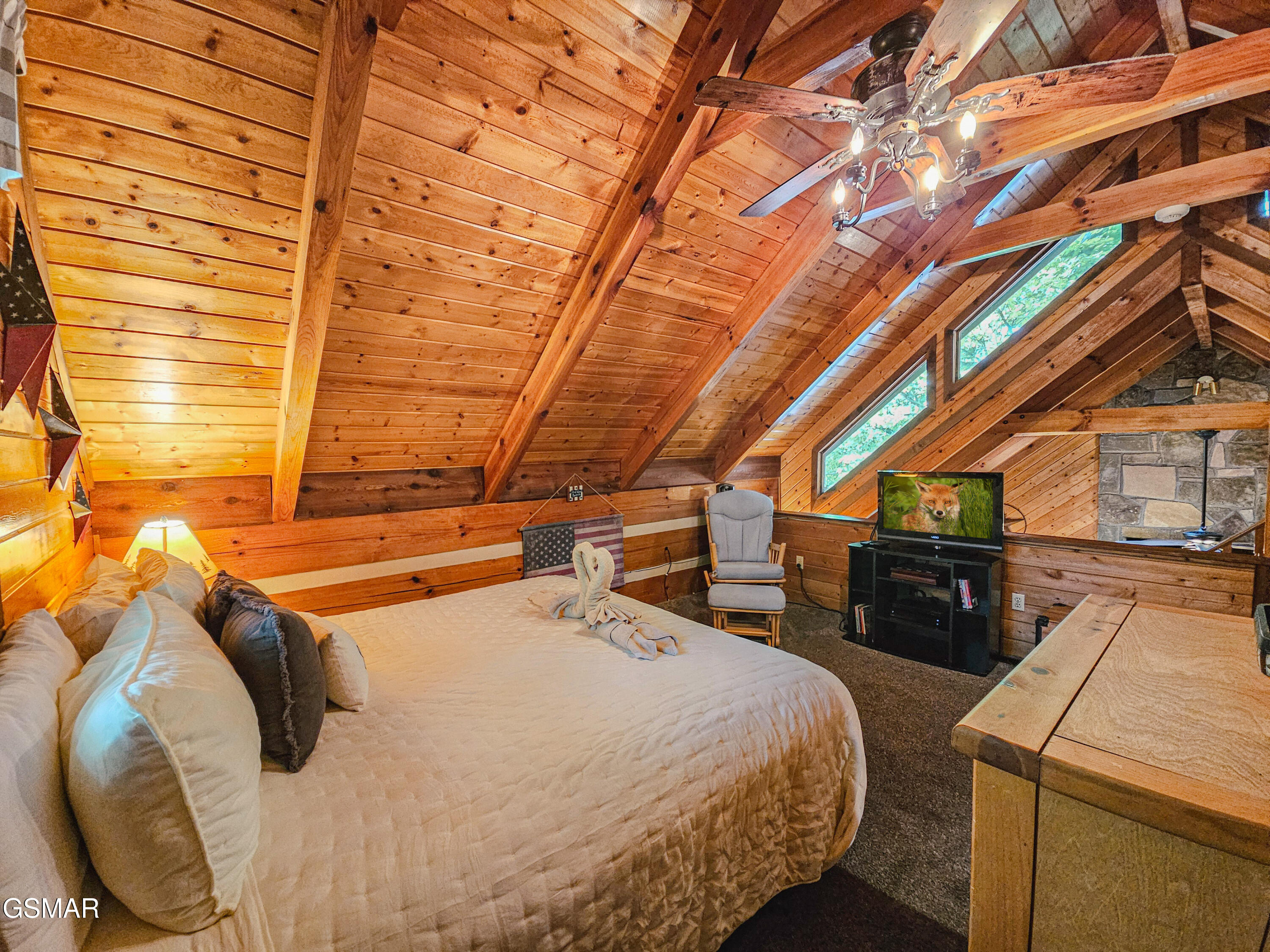 1223 Ski View Lane Sevierville TN 37876