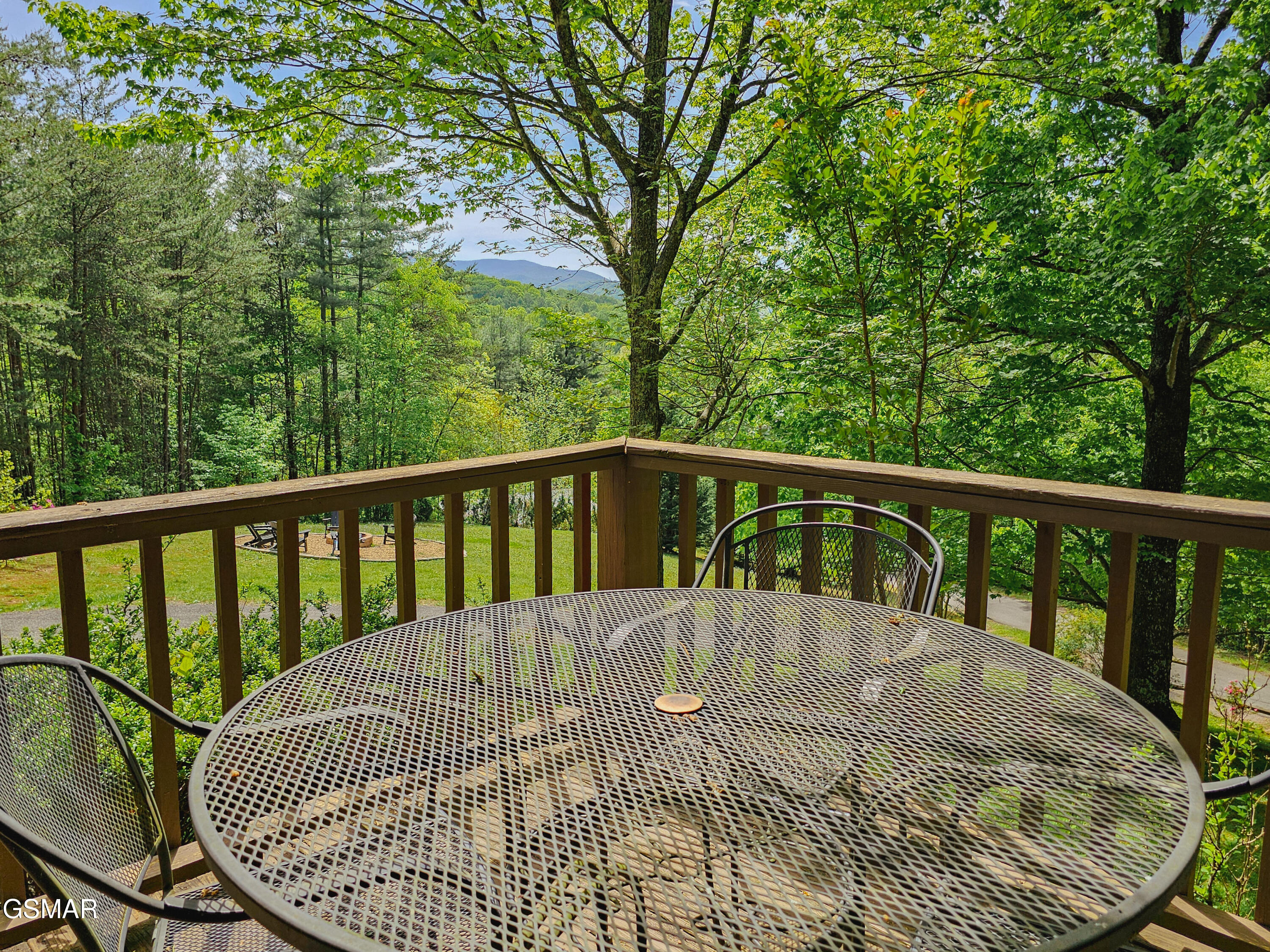 1223 Ski View Lane Sevierville TN 37876