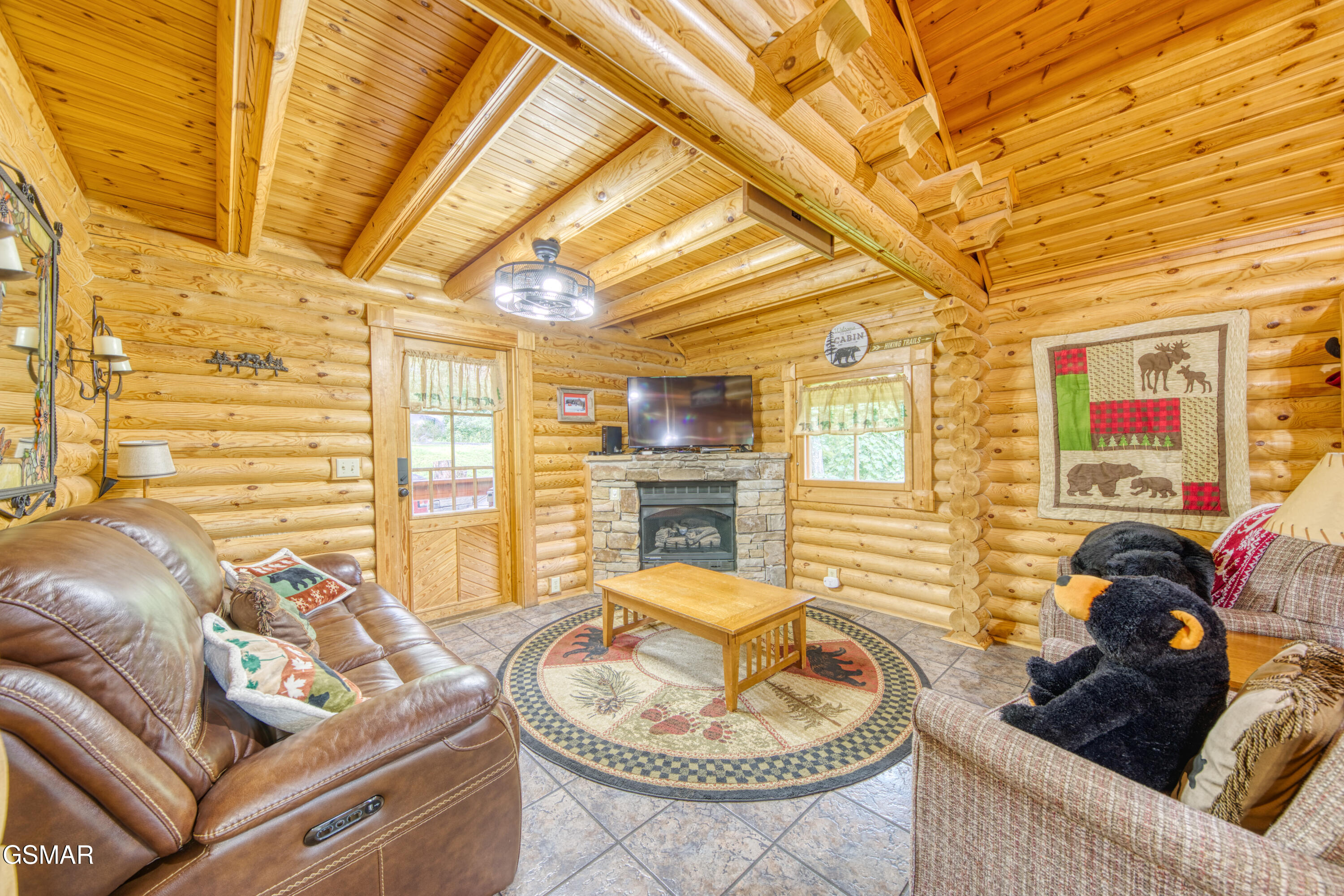 917 Pine Cone Way Gatlinburg TN 37738