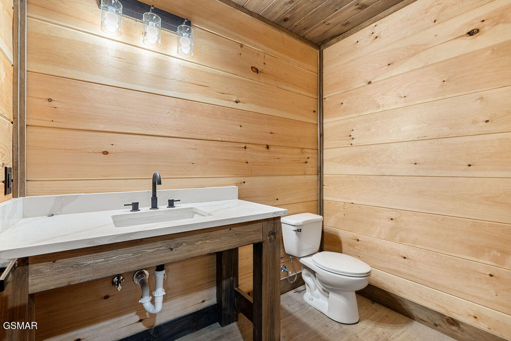 2751 Murray Ridge Road Sevierville TN 37876