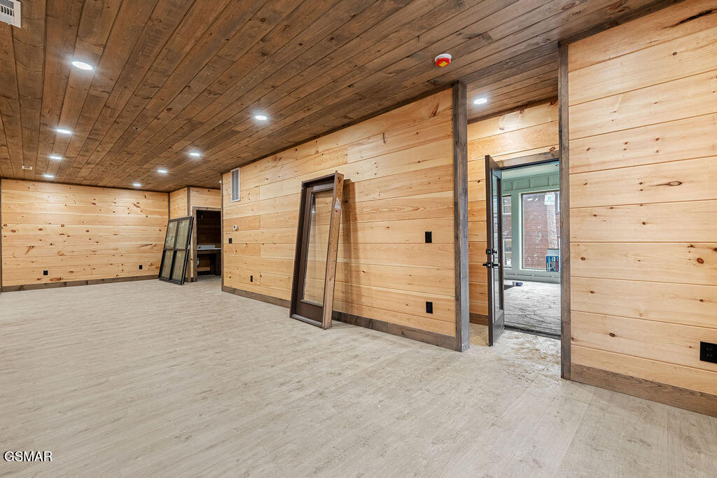 2751 Murray Ridge Road Sevierville TN 37876