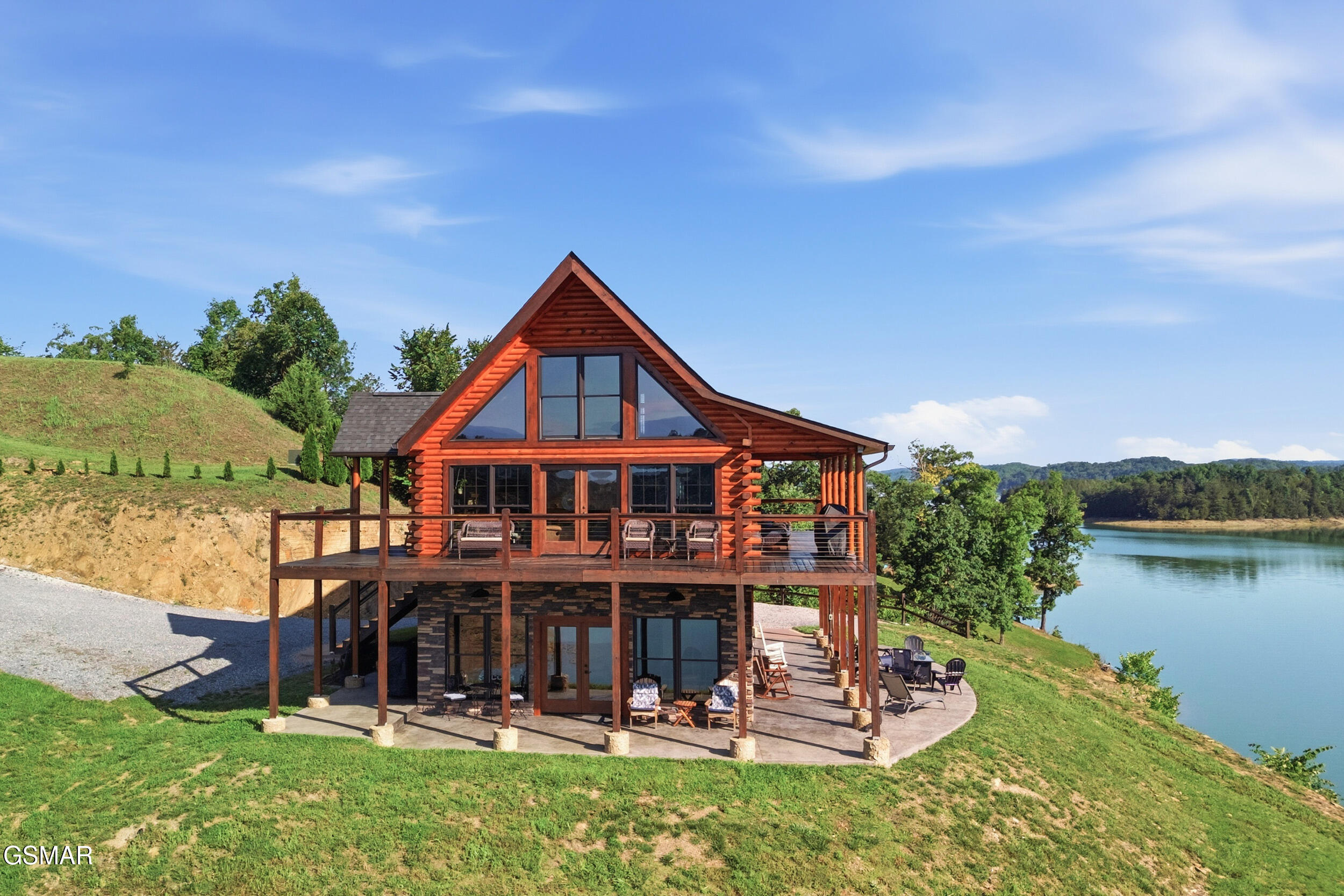 375 Perry Branch Way Sevierville TN 37876