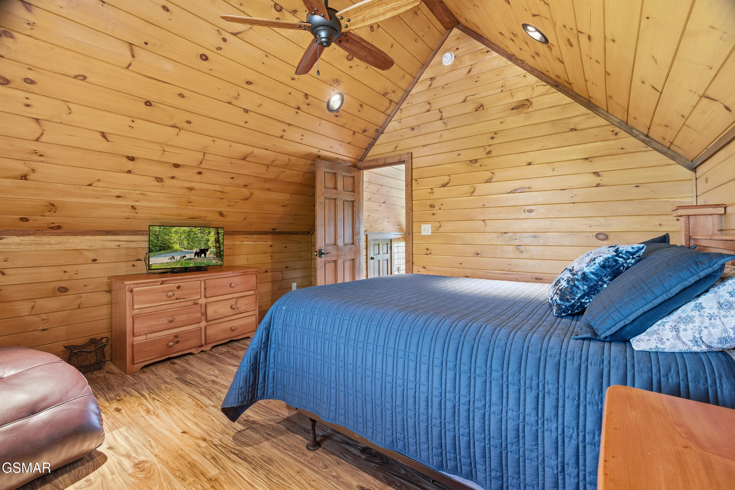 375 Perry Branch Way Sevierville TN 37876
