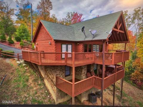 1455 Mountain Dreams Way Sevierville TN 37862