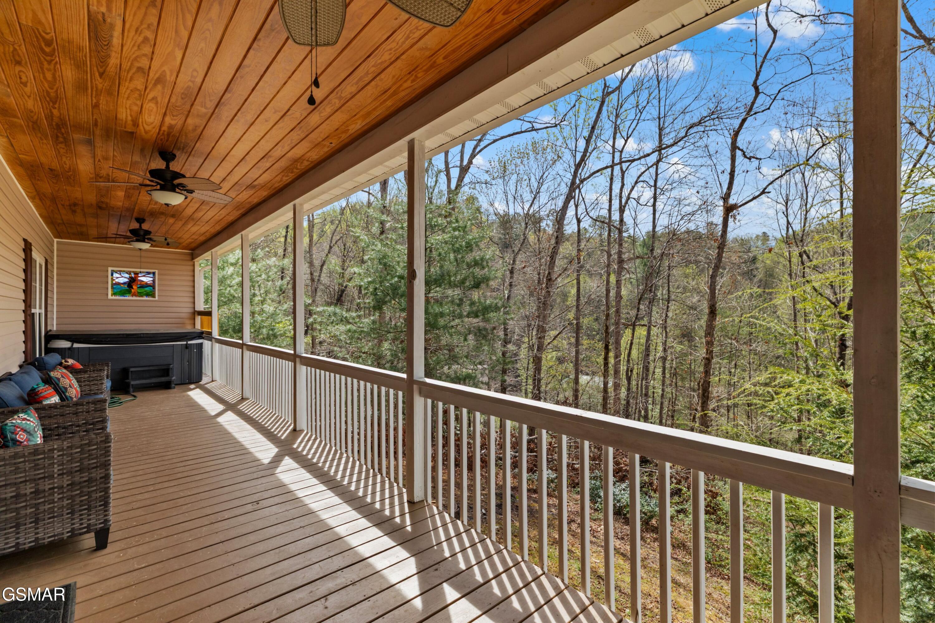2129 Duck Pond Lane Sevierville TN 37876