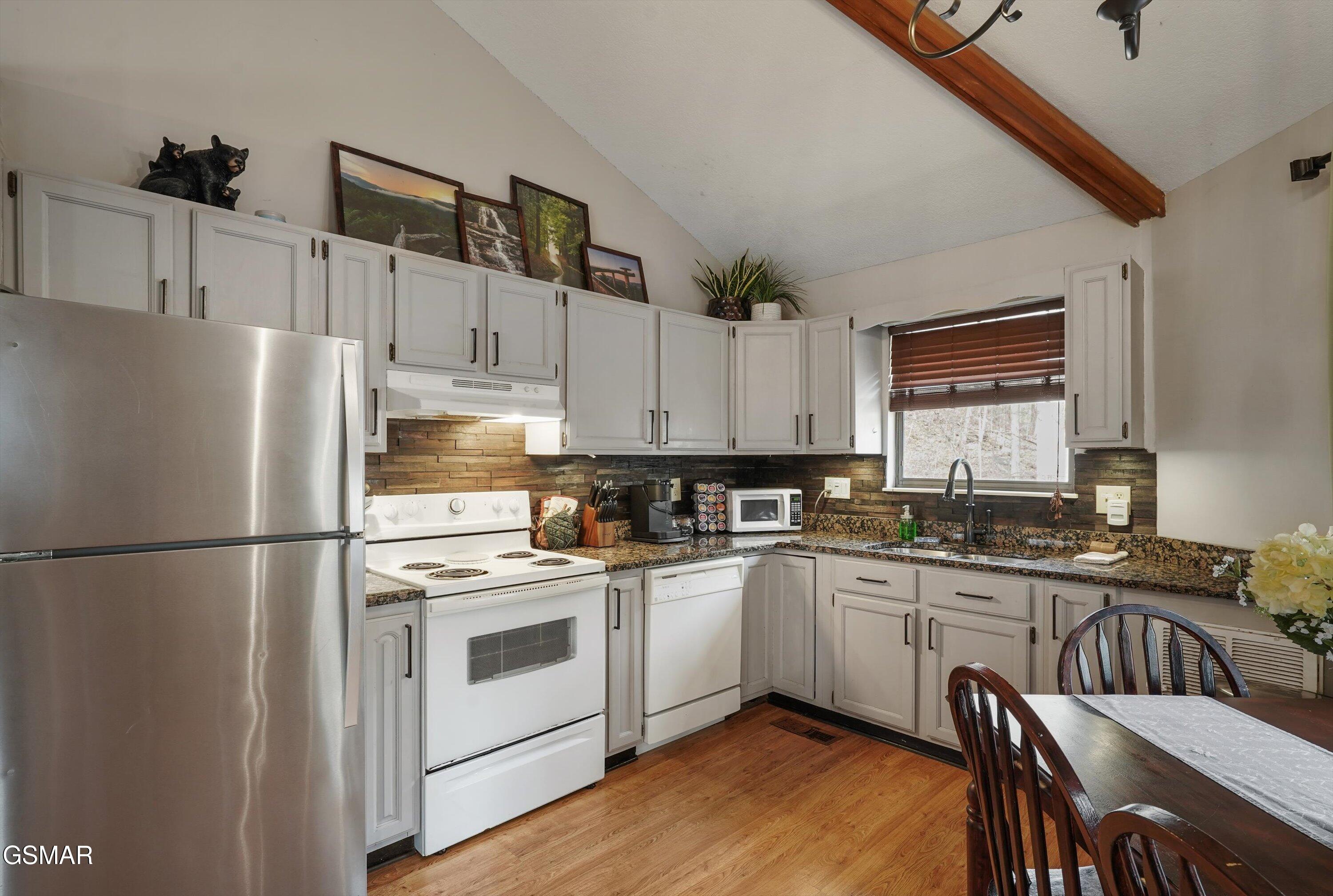1103 Villa Lane Gatlinburg TN 37738