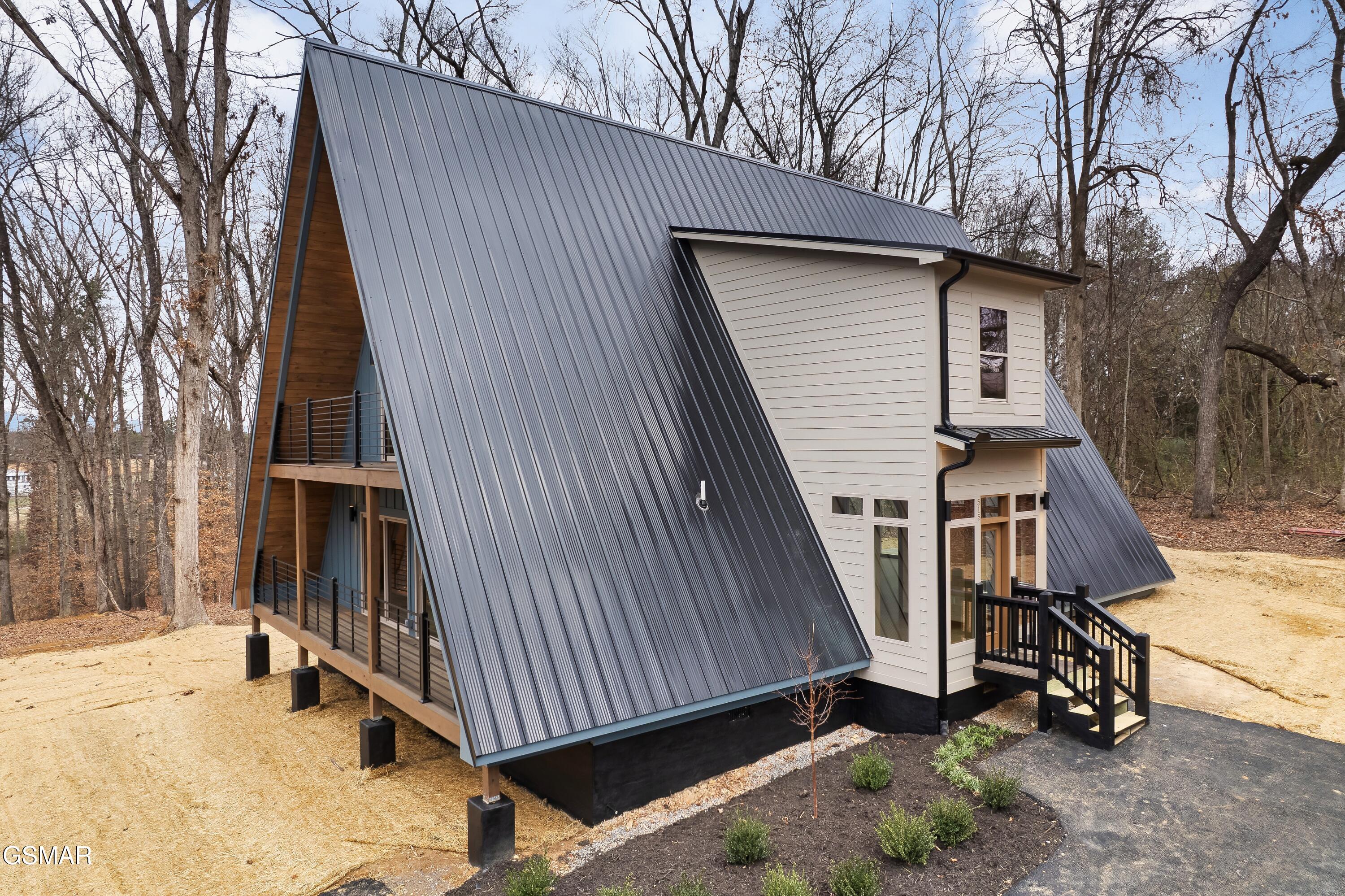 515 Tatum Rose Way Sevierville TN 37876