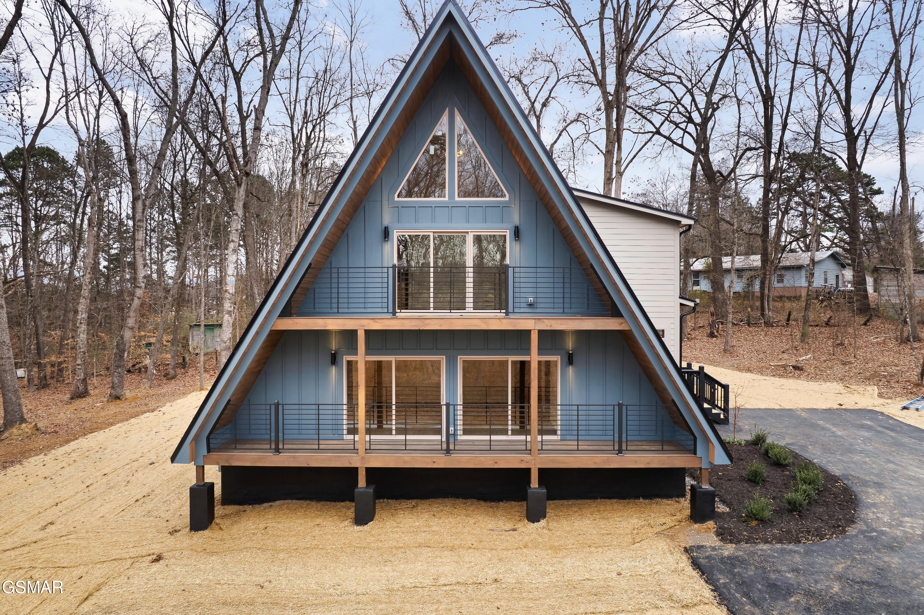 515 Tatum Rose Way Sevierville TN 37876