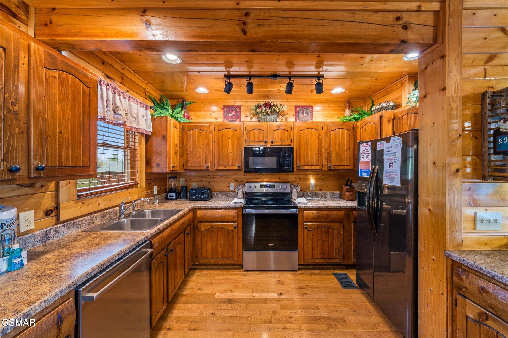 2722 Mountain Preserve Drive Sevierville TN 37862