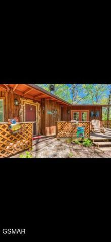 2765 Grassy Branch Loop Sevierville TN 37876