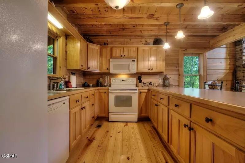 4548 Whetstone Road Sevierville TN 37862