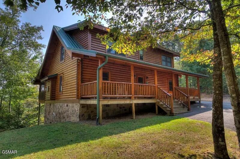 4548 Whetstone Road Sevierville TN 37862