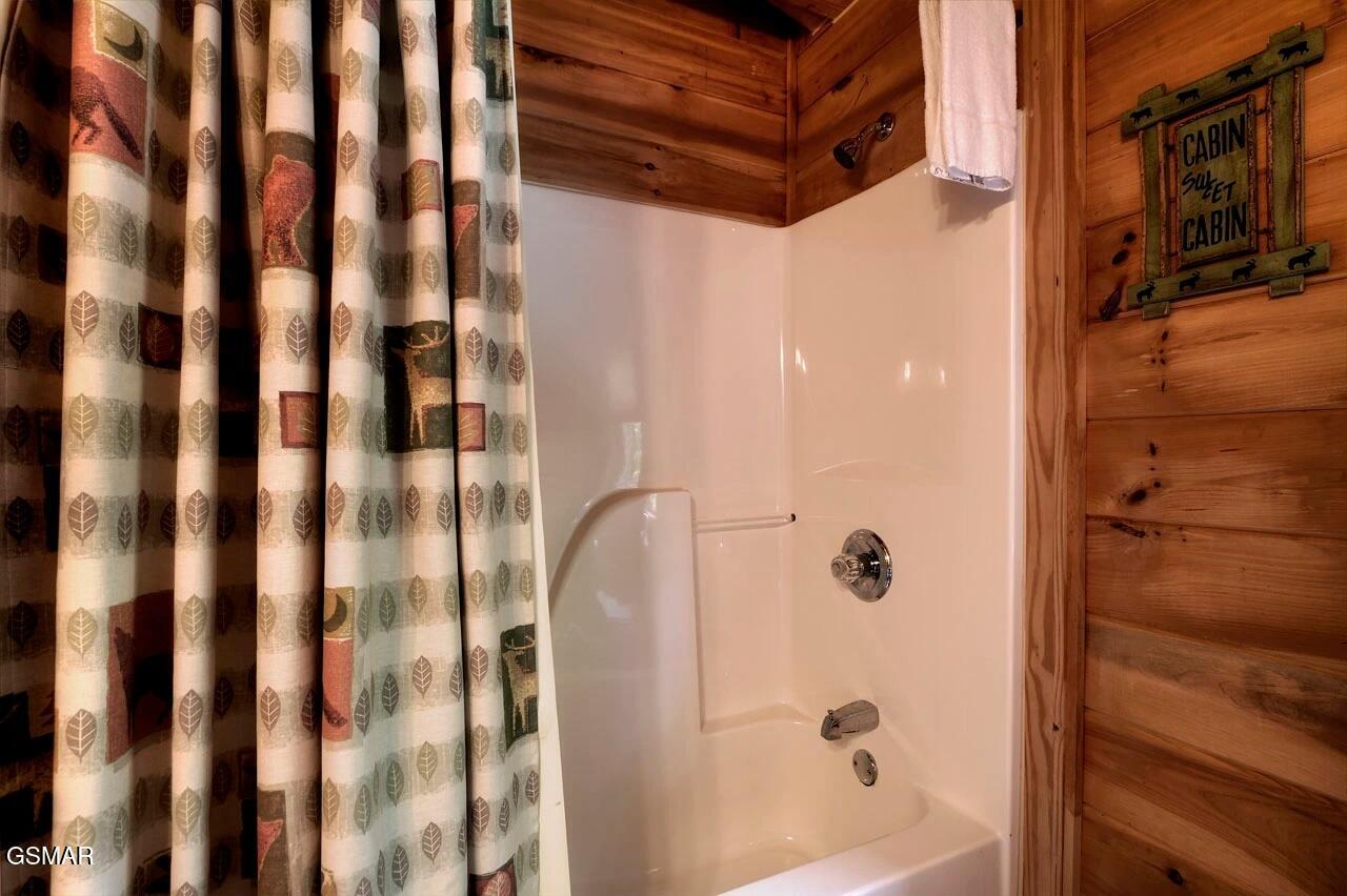 4548 Whetstone Road Sevierville TN 37862