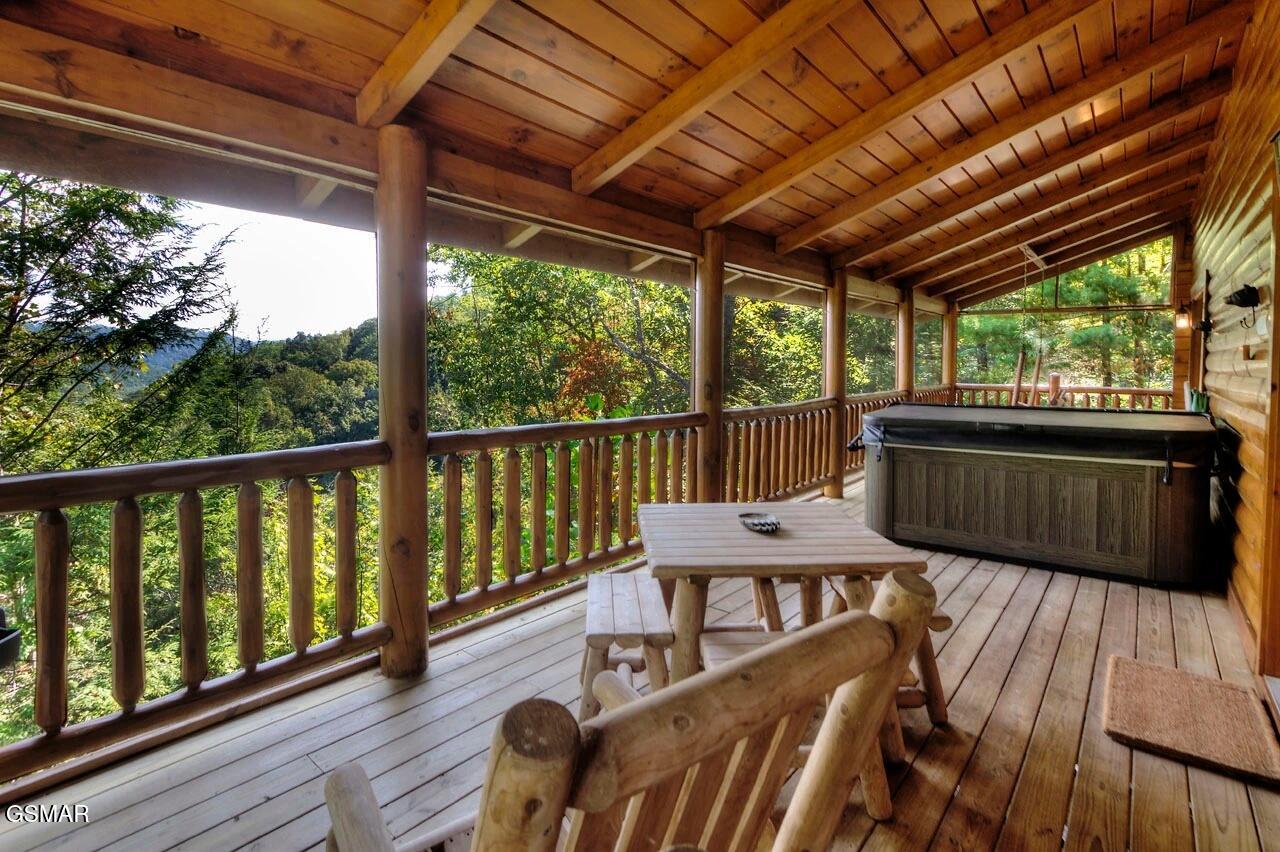 4548 Whetstone Road Sevierville TN 37862