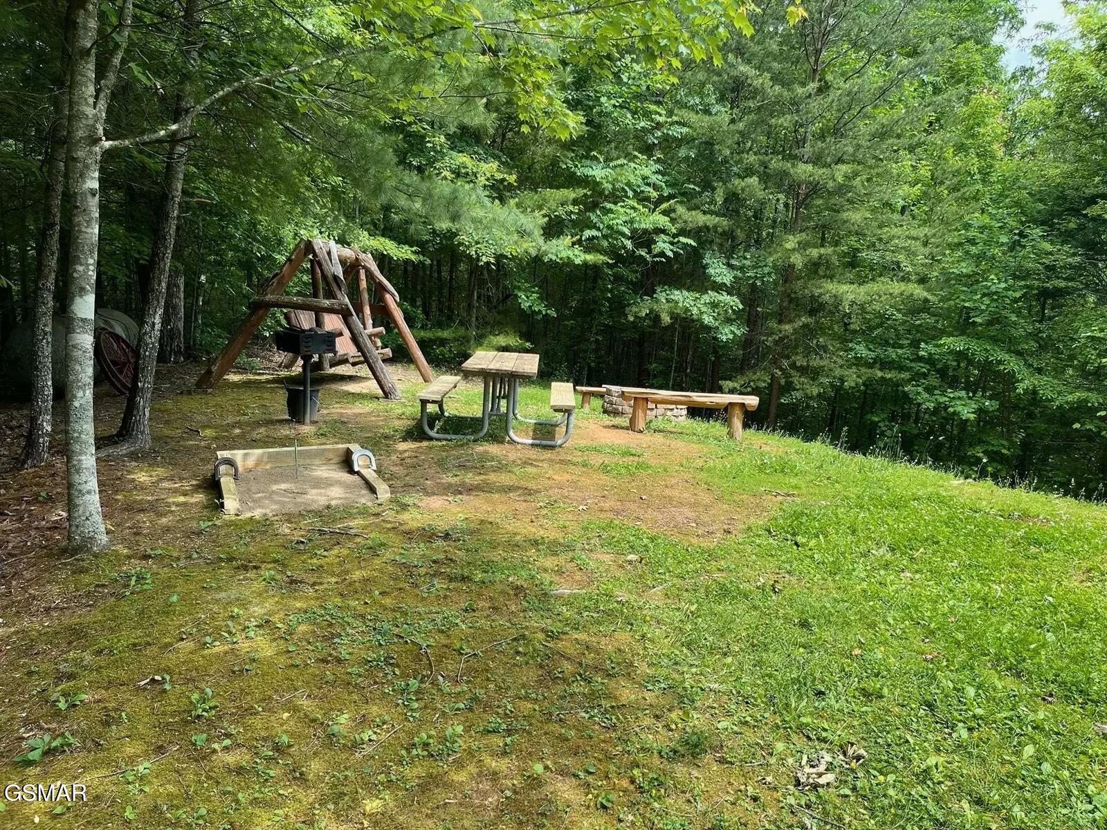 4548 Whetstone Road Sevierville TN 37862