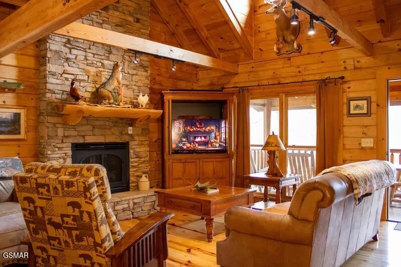 4548 Whetstone Road Sevierville TN 37862