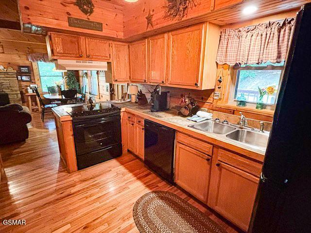 1925 Beach Front Drive Sevierville TN 37876