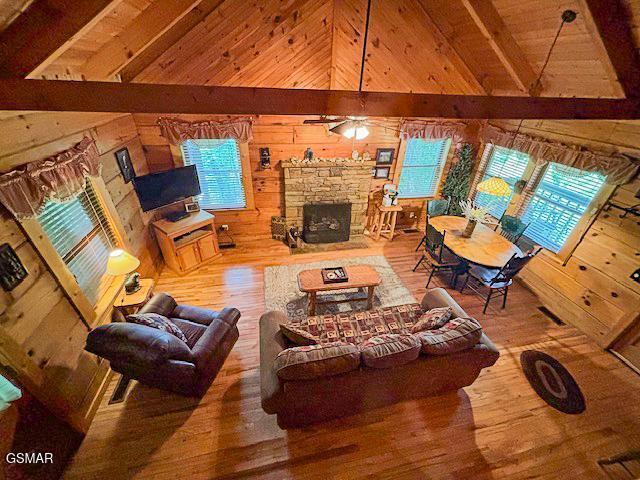 1925 Beach Front Drive Sevierville TN 37876