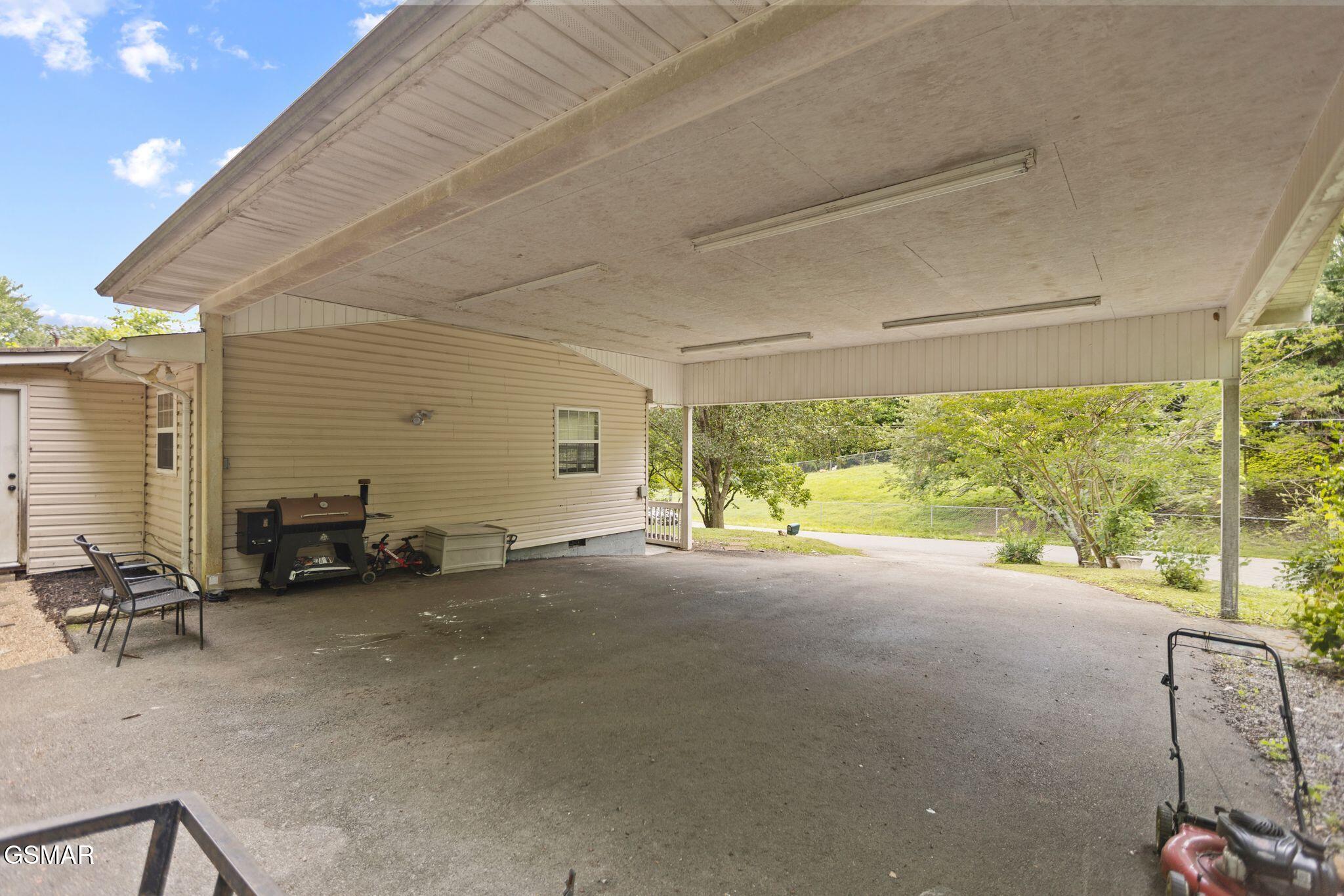 1015 Oakville Lane Sevierville TN 37862