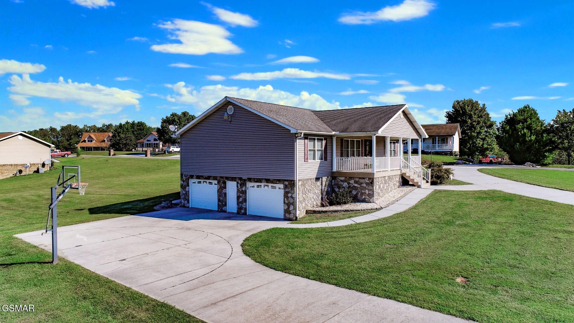 1114 Caleb Lane Newport TN 37821