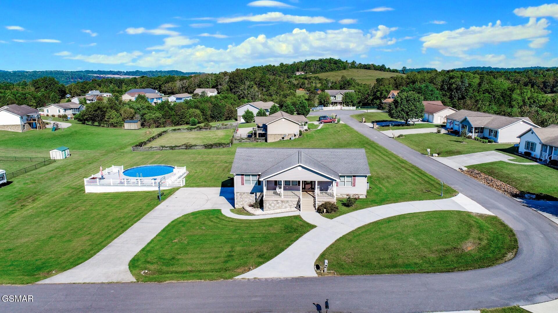 1114 Caleb Lane Newport TN 37821