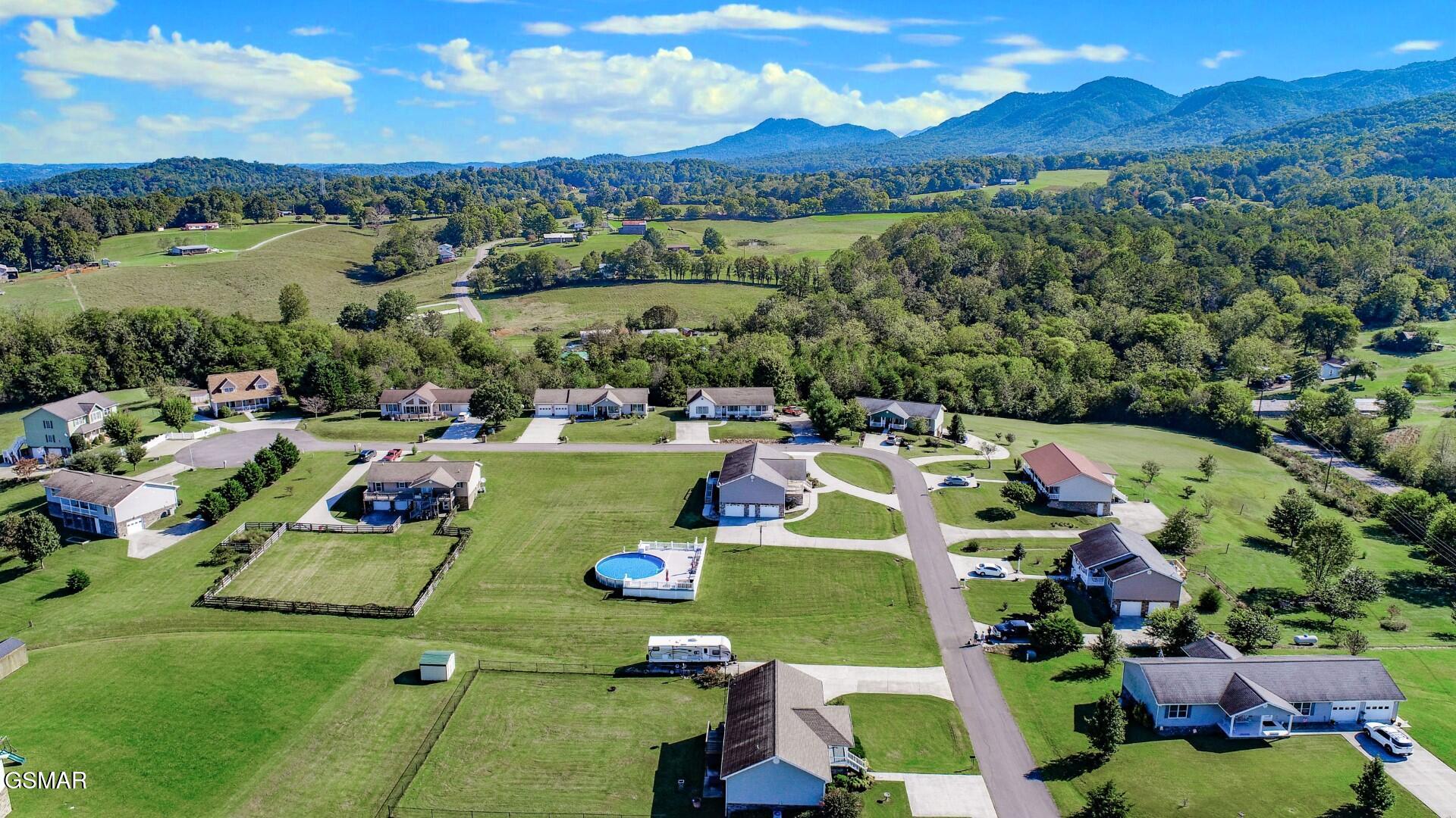 1114 Caleb Lane Newport TN 37821