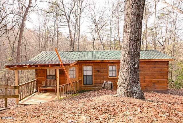 1041 Ridgefield Drive Sevierville TN 37876