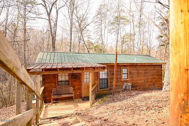 1041 Ridgefield Drive Sevierville TN 37876