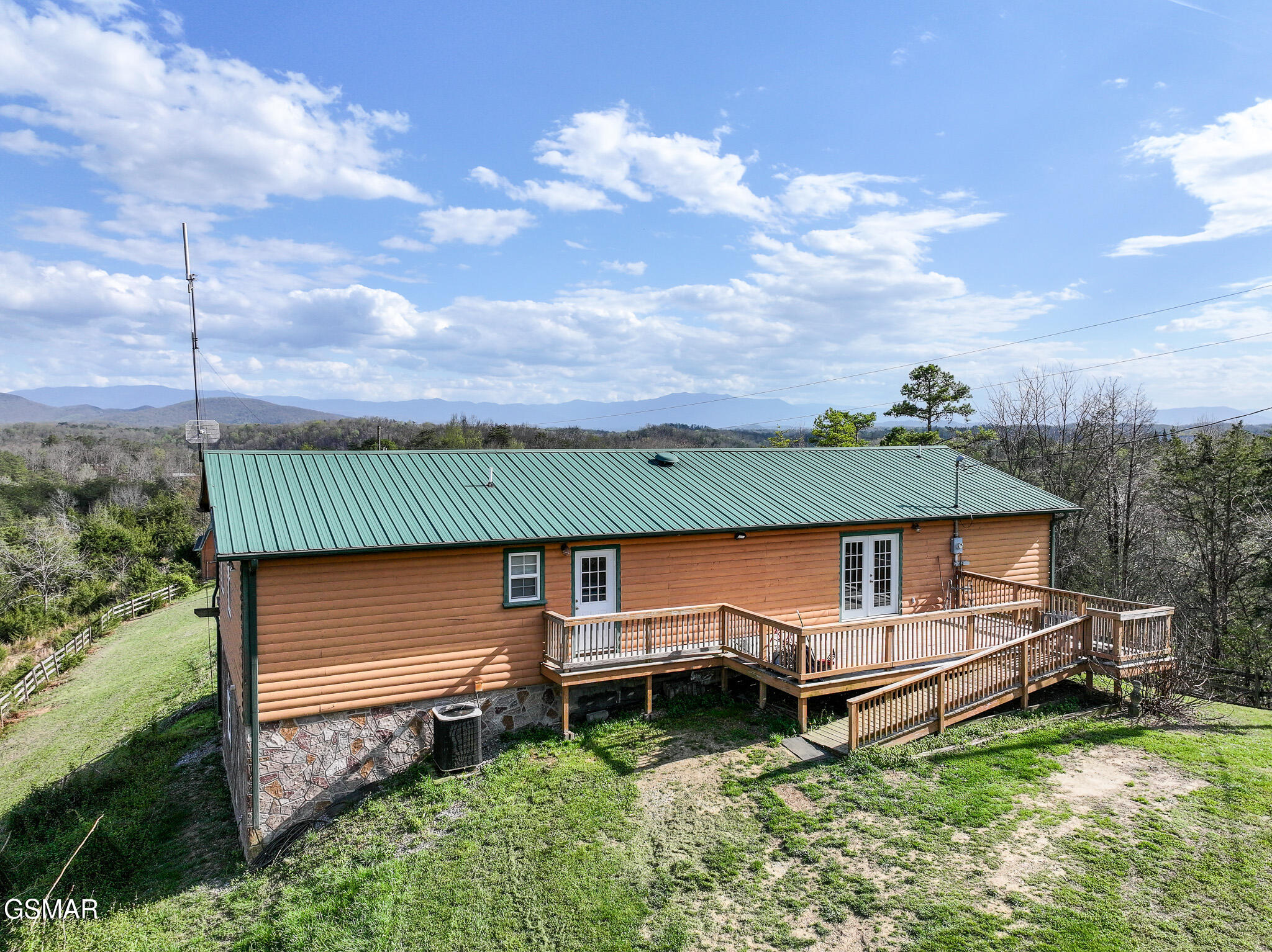 2440 Levee Way Sevierville TN 37876