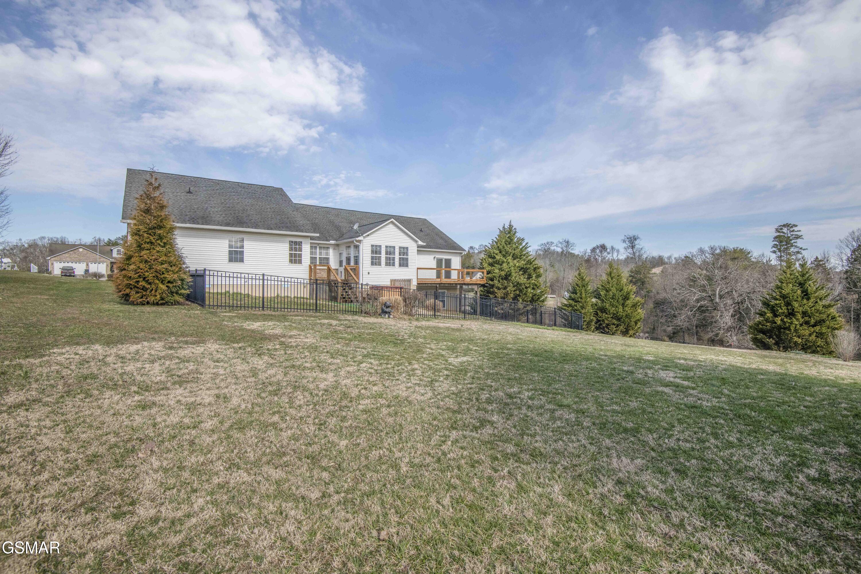 1527 Brahman Lane Seymour TN 37865
