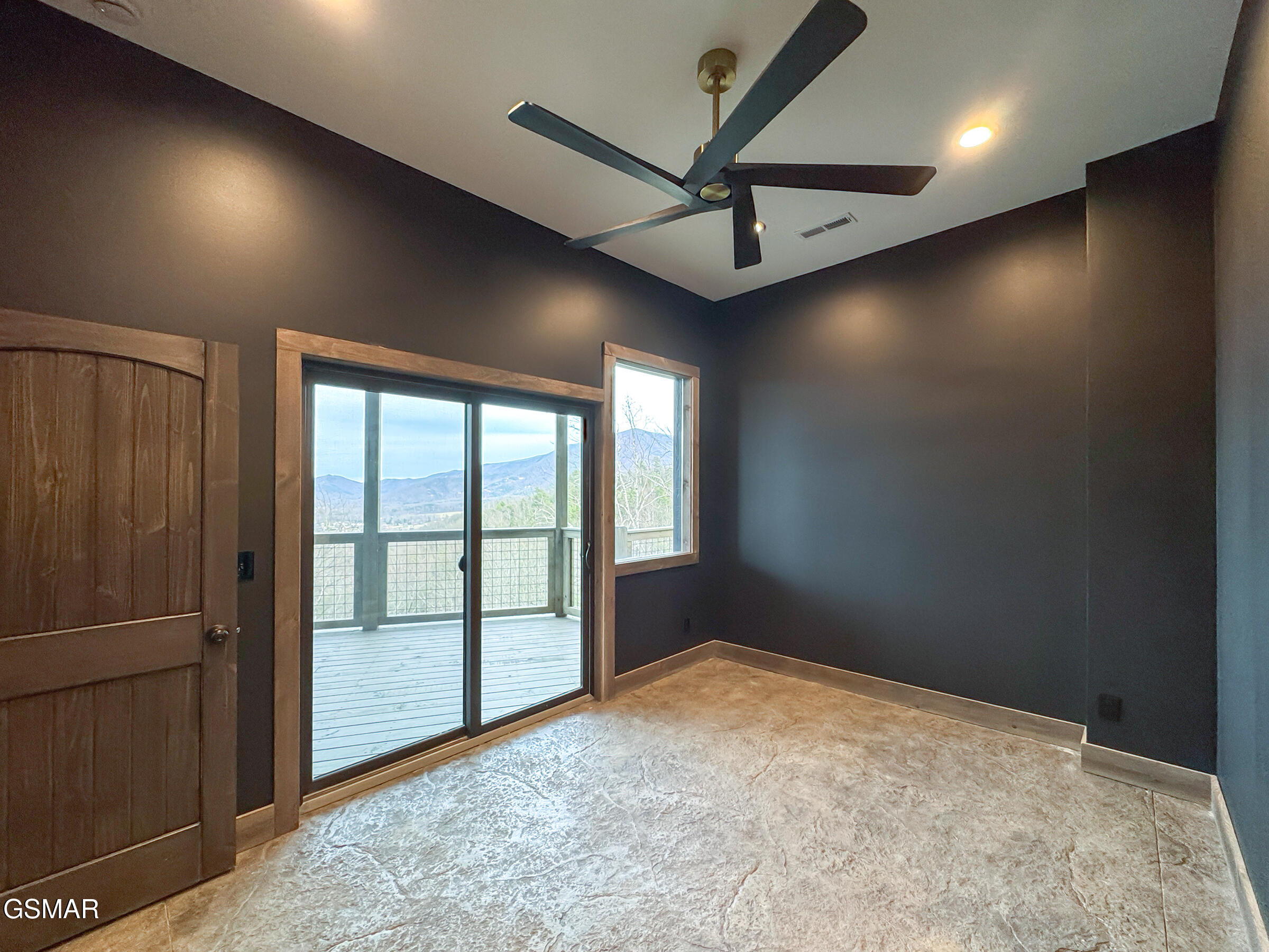 3201 Grouse Ridge Lane Sevierville TN 37862