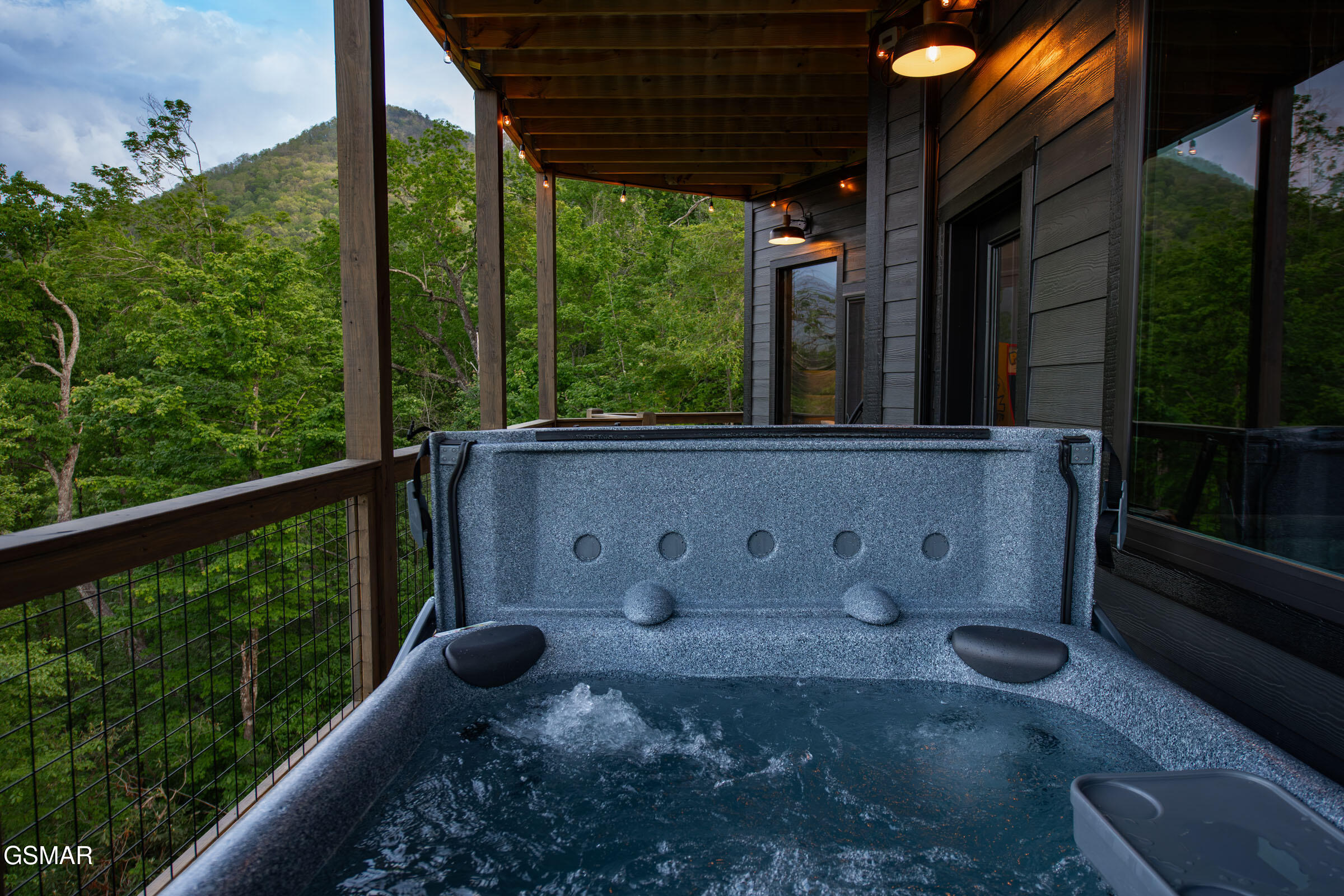 3201 Grouse Ridge Lane Sevierville TN 37862