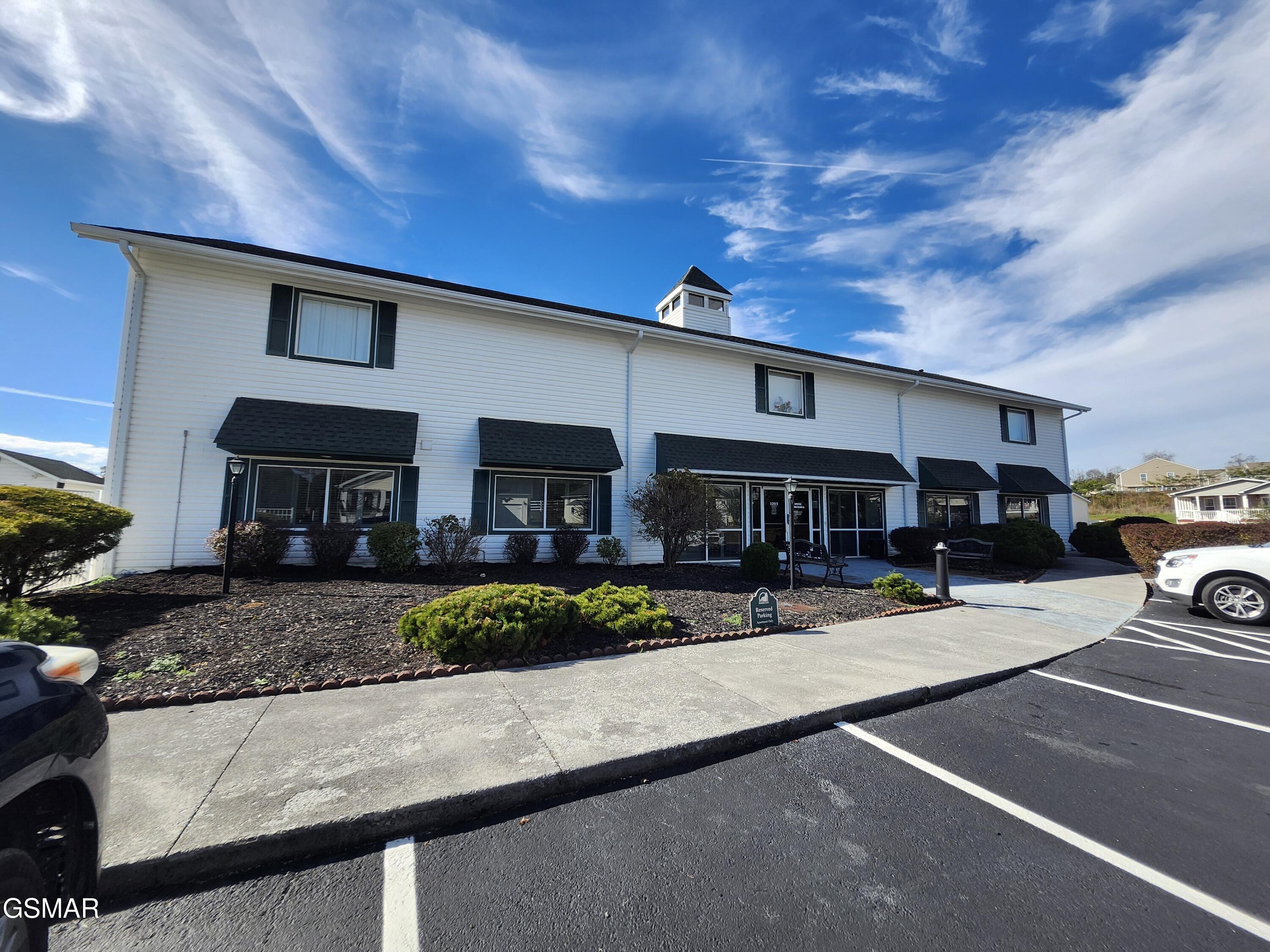 2553 Bay Meadows Way Sevierville TN 37876