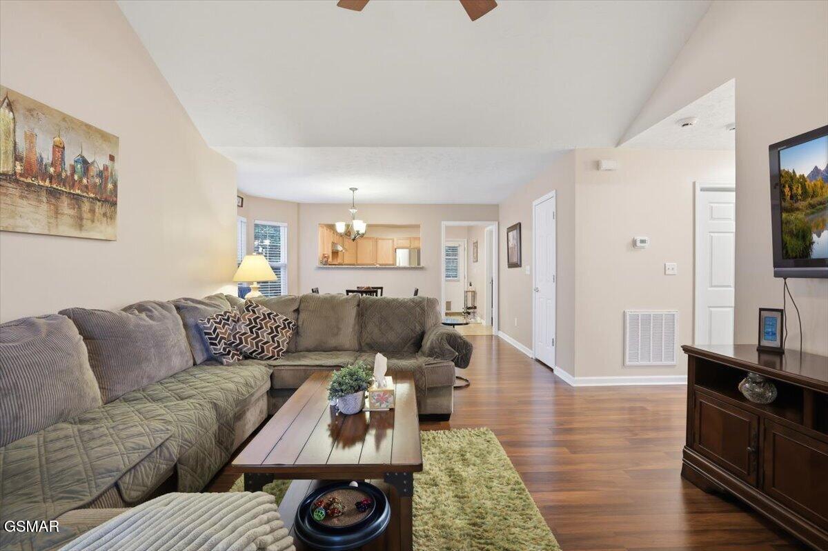 1523 Mayberry Lane Sevierville TN 37862