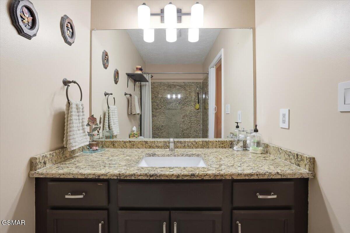 1523 Mayberry Lane Sevierville TN 37862