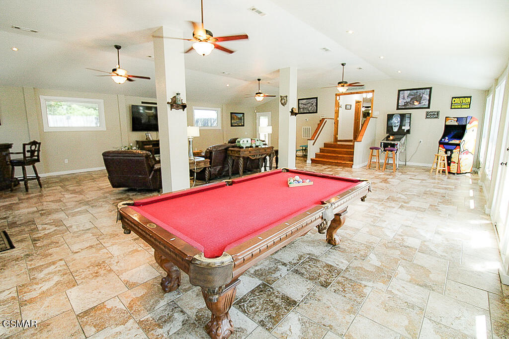 898 Lake View Loop Sevierville TN 37876