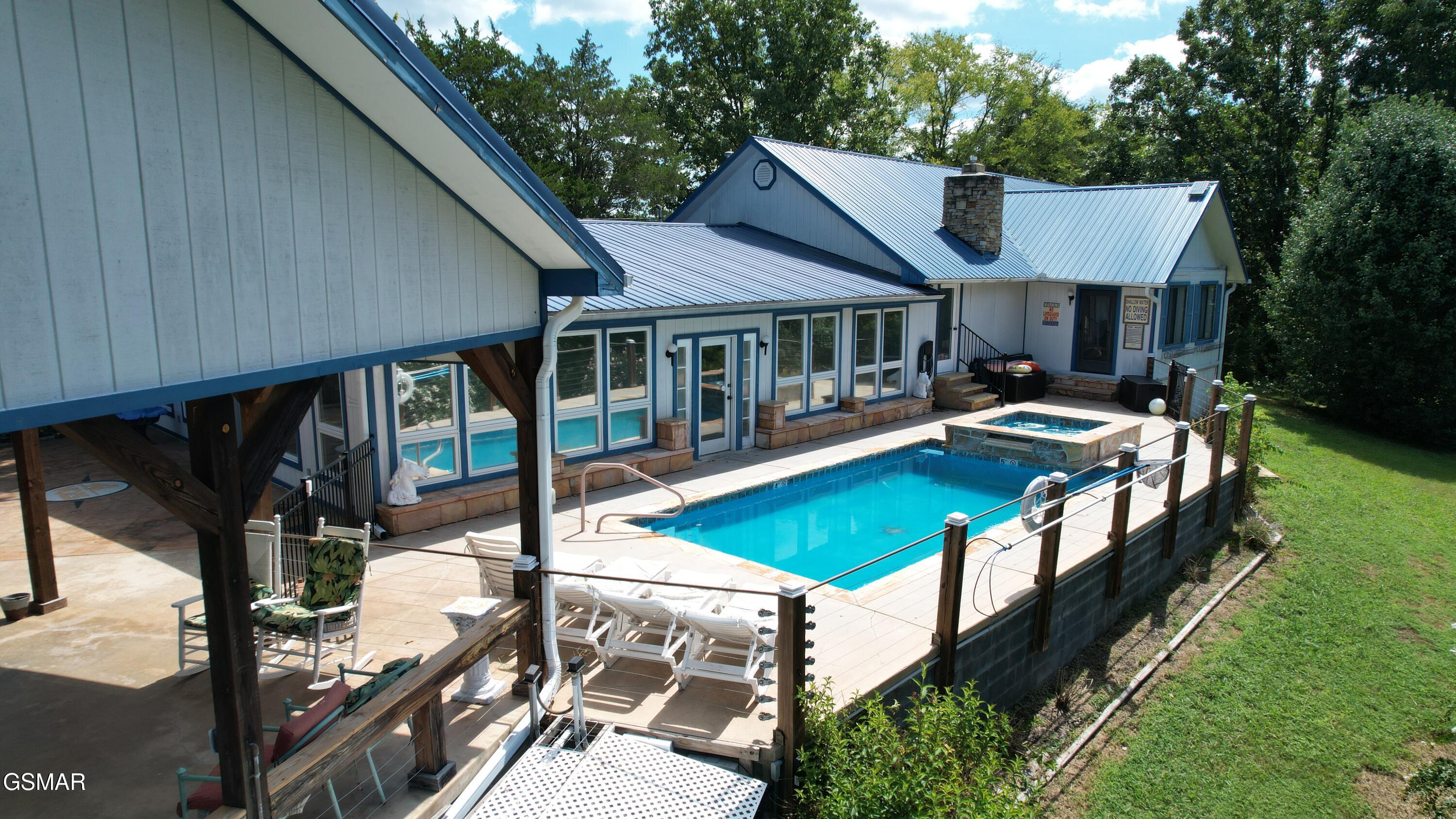 898 Lake View Loop Sevierville TN 37876