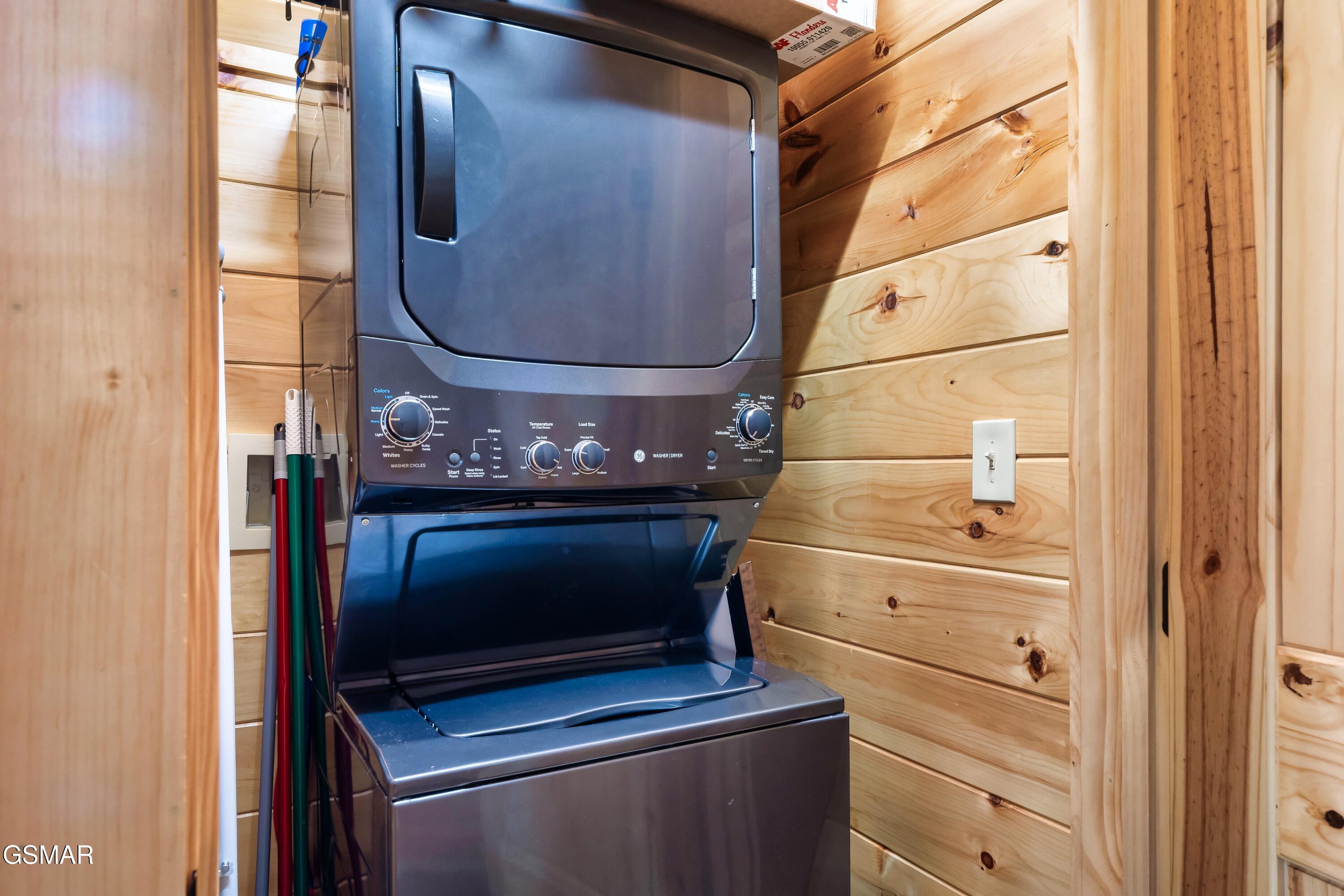 2180 Bear Haven Way Sevierville TN 37862