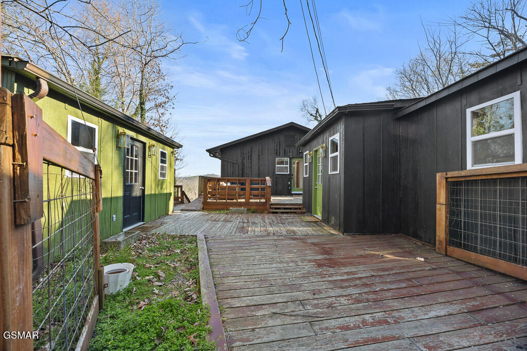 207 Buena Vista Drive Pigeon Forge TN 37876