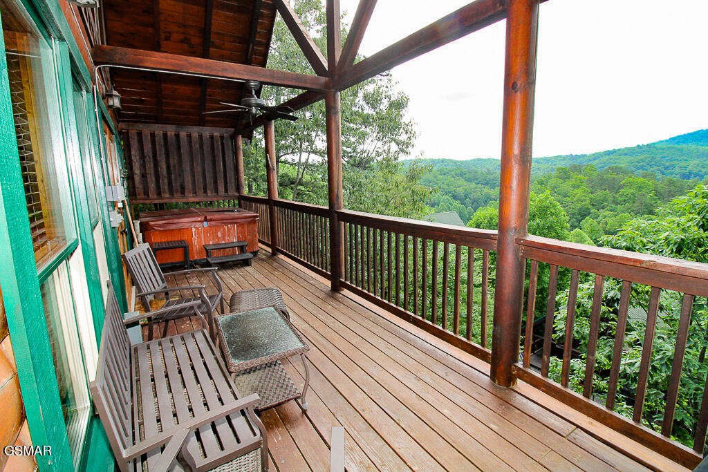 4620 Nottingham Heights Way Pigeon Forge TN 37863