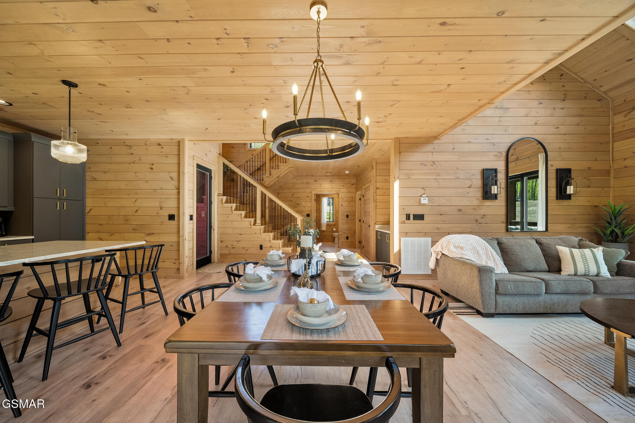 2669 Sulpher Springs Way Sevierville TN 37862