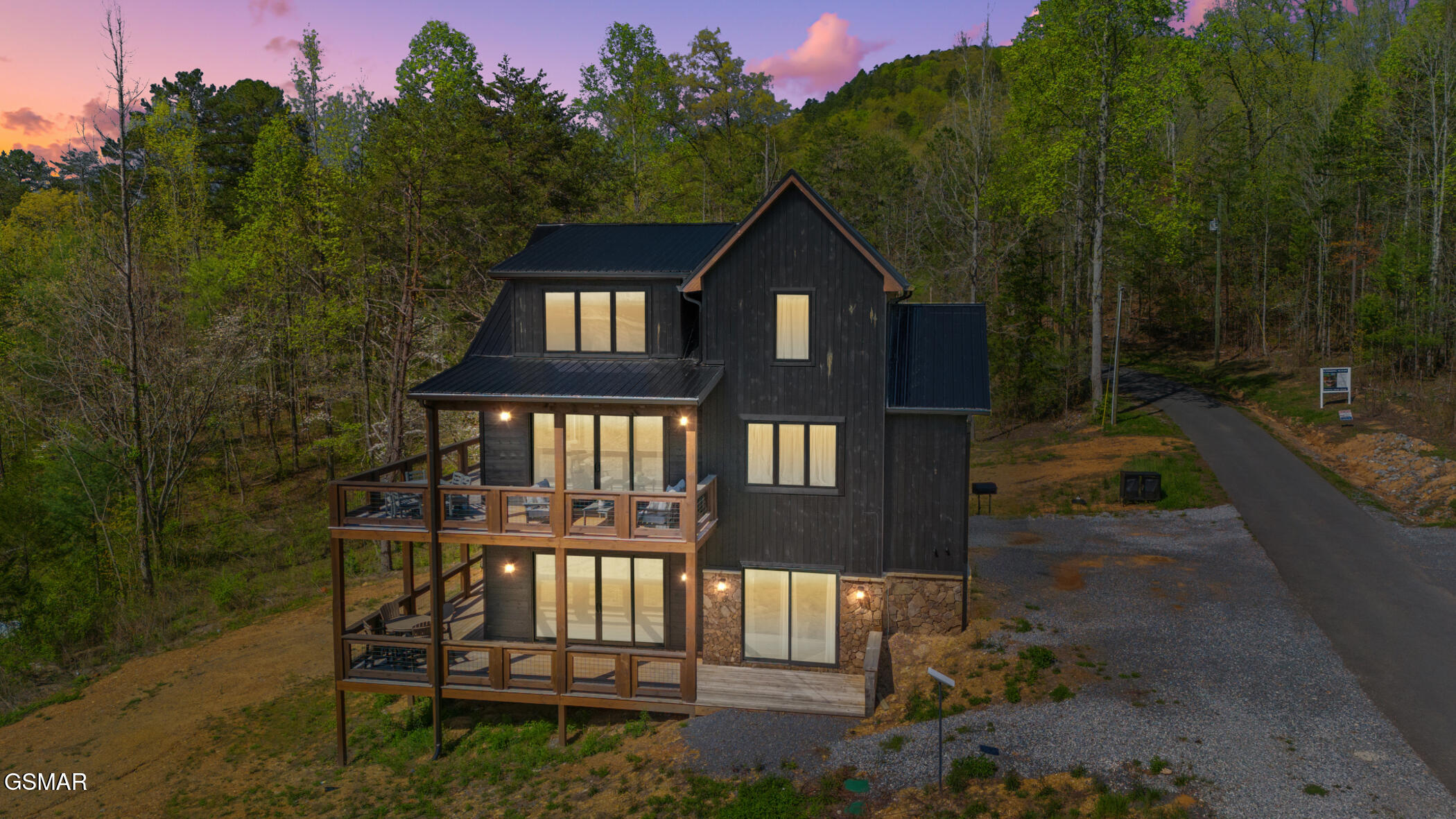 2669 Sulpher Springs Way Sevierville TN 37862