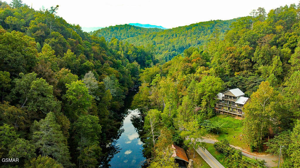 4273 Pittman Center Road Sevierville TN 37876