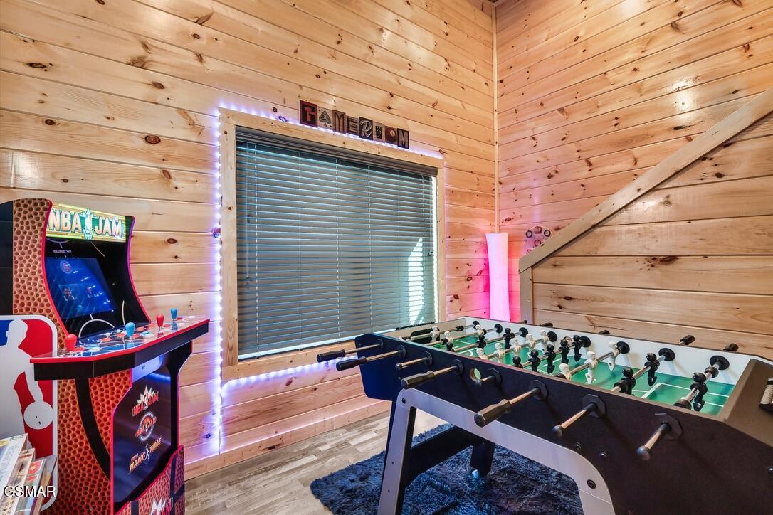576 Dollywood Lane Pigeon Forge TN 37863