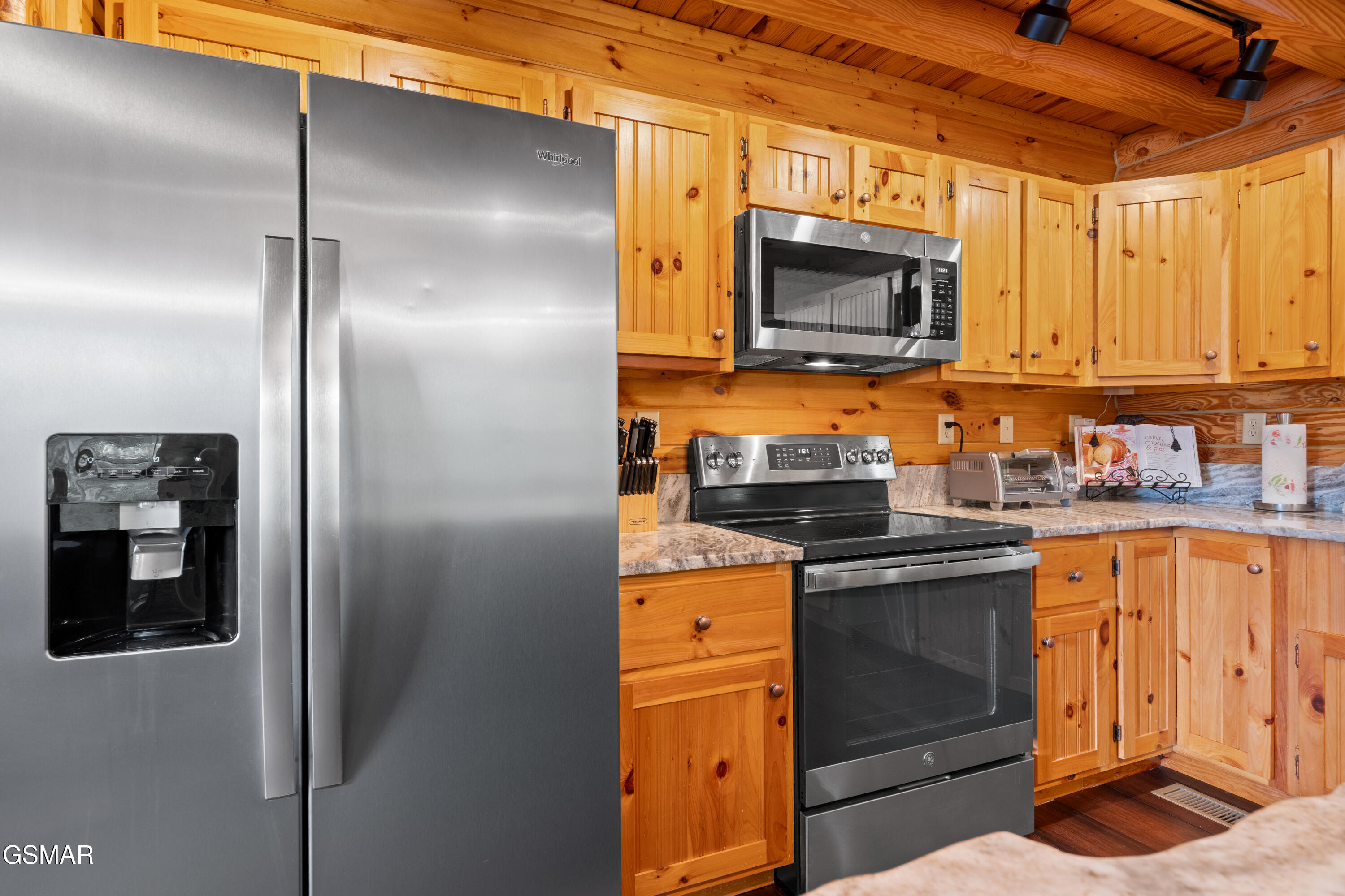 503 Deer Path Lane Gatlinburg TN 37738