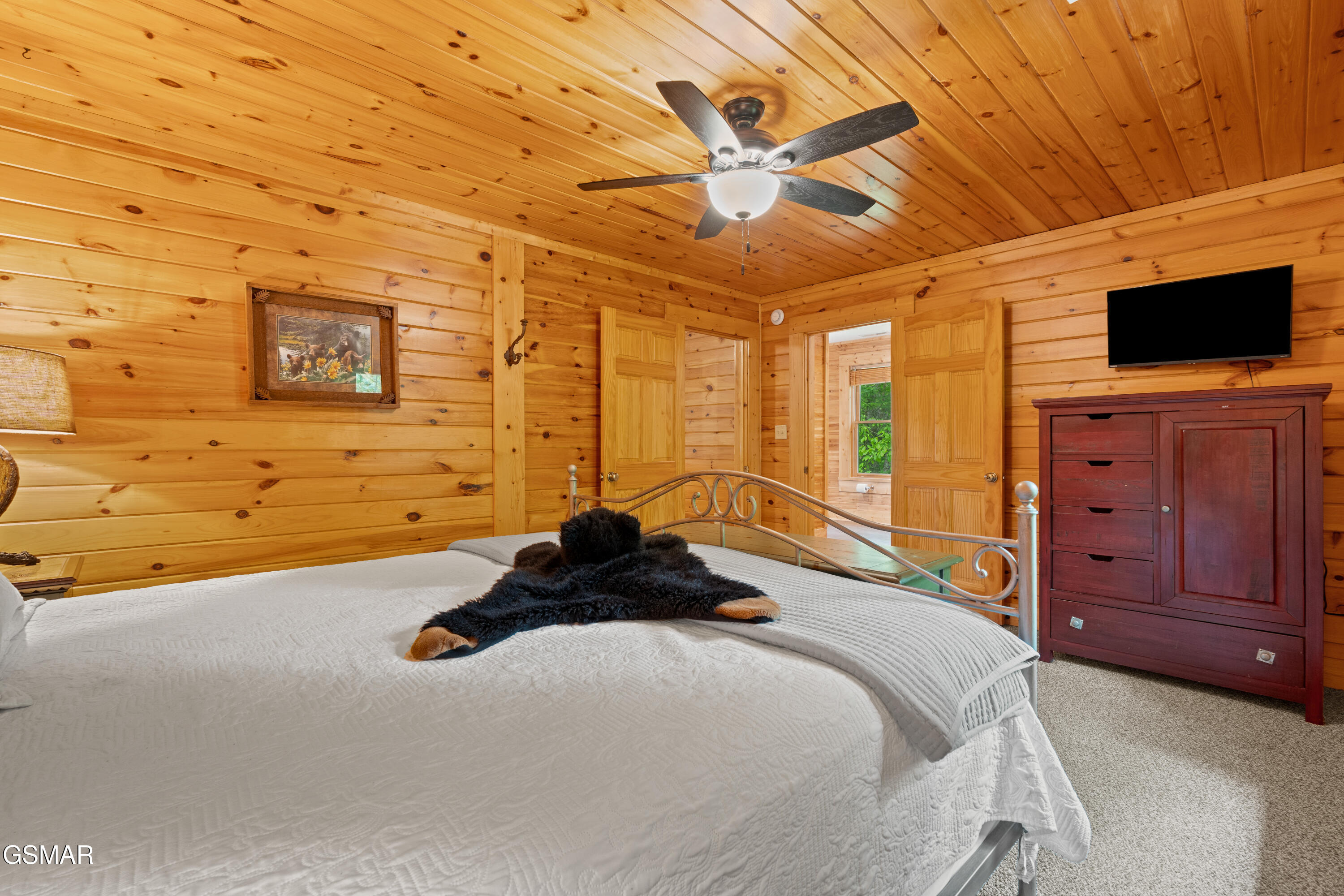 503 Deer Path Lane Gatlinburg TN 37738