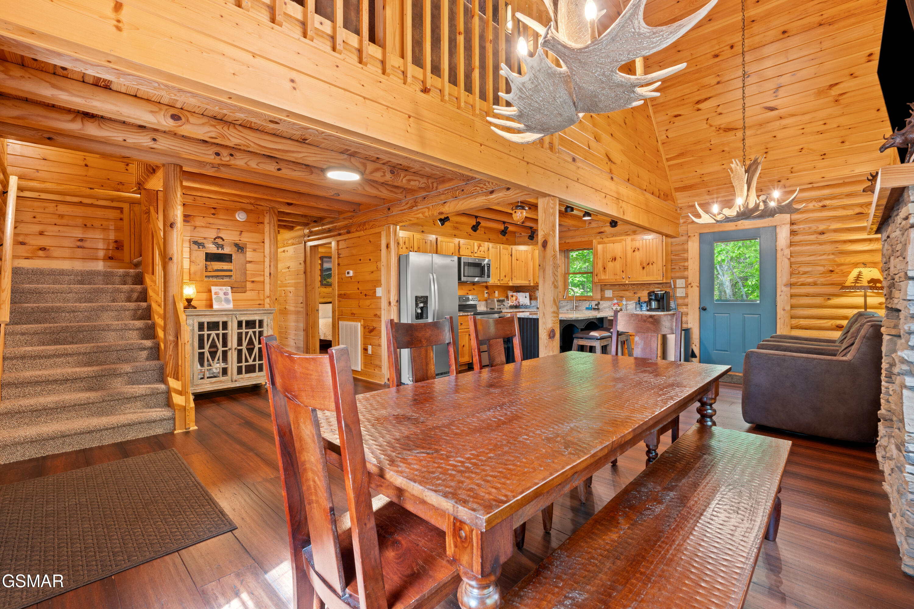 503 Deer Path Lane Gatlinburg TN 37738