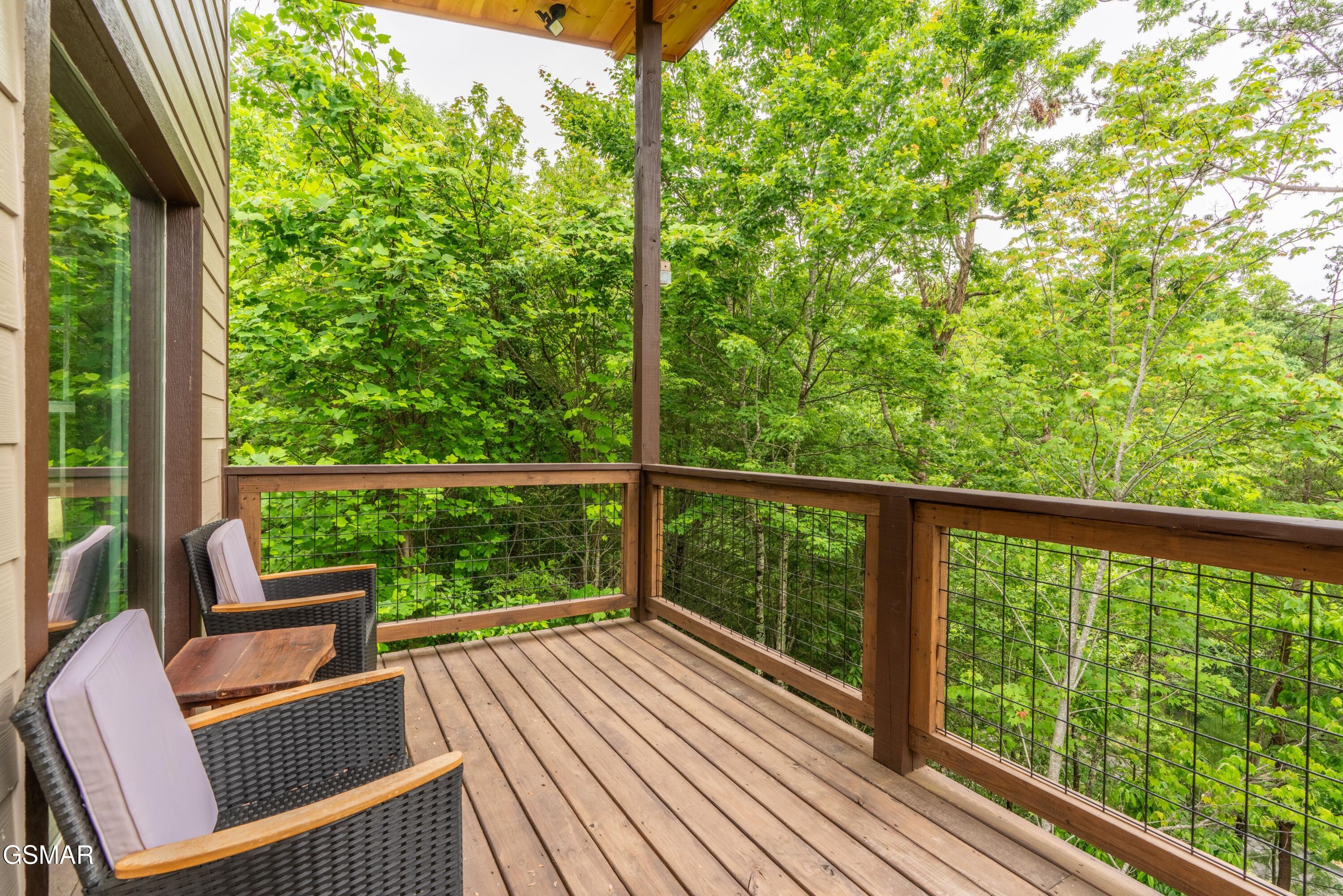 111 Little Round Top Lane Townsend TN 37882