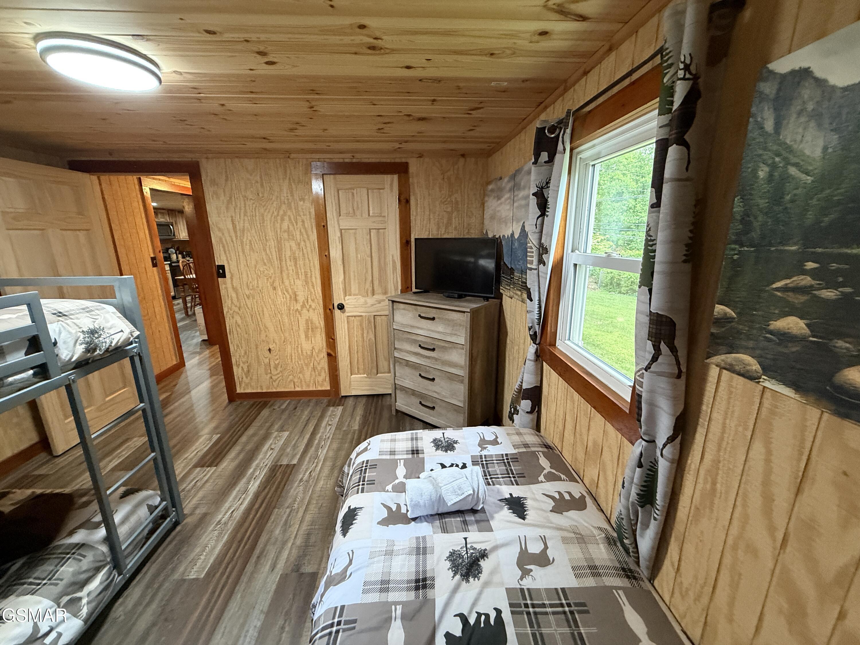 774 S Highway 32 Cosby TN 37722