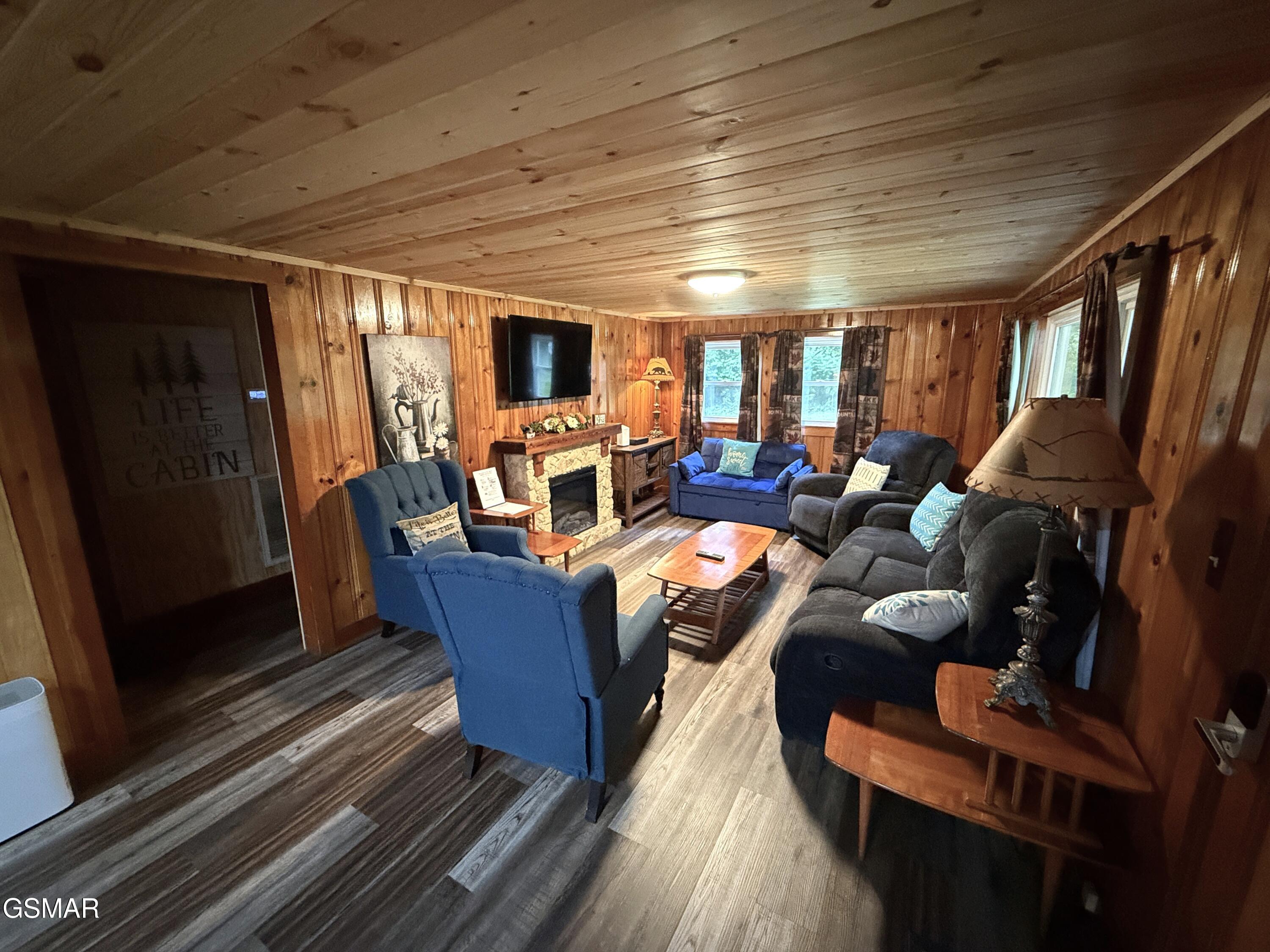 774 S Highway 32 Cosby TN 37722